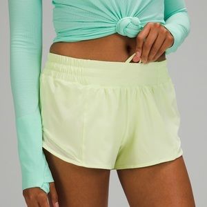 LULULEMON HOTTY HOT 2.5 IN CRISPIN GREEN